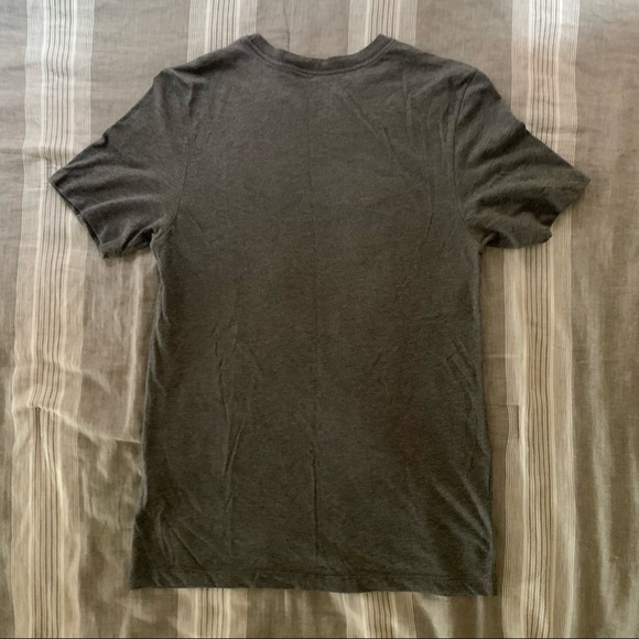 “The Nike Tee” Dark Gray Dri-Fit - Picture 4 of 5